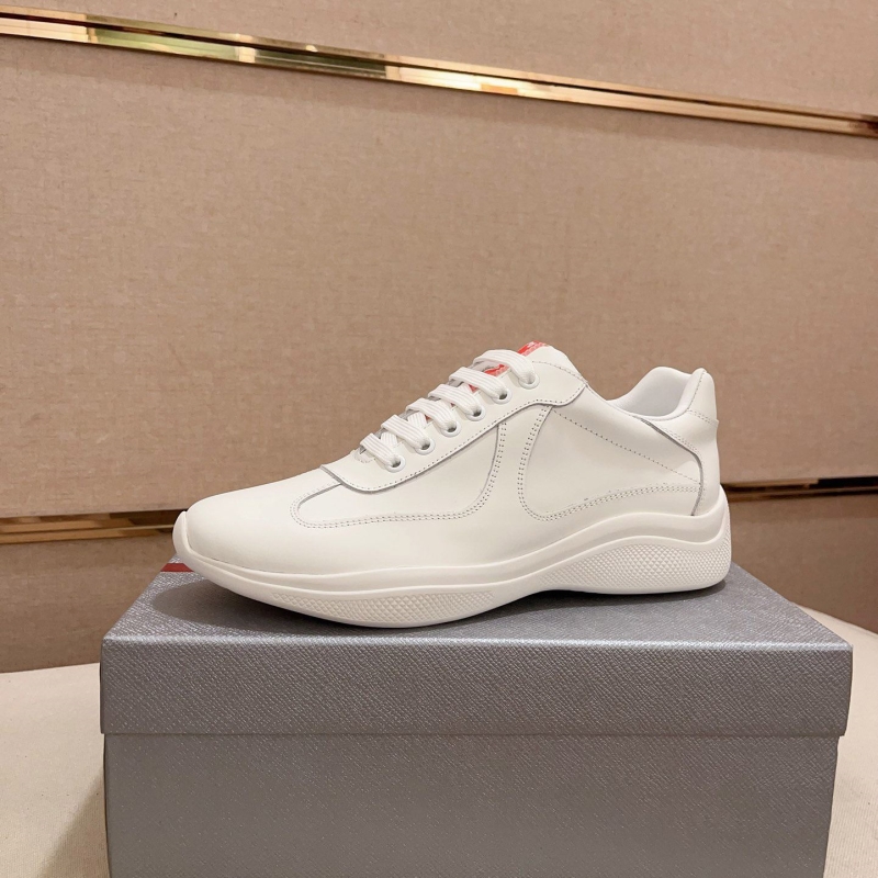 Pra*a casual shoes